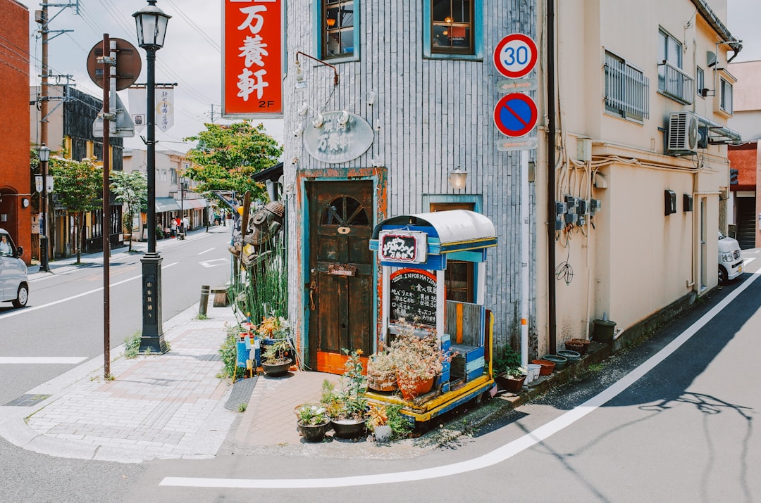 美容室や飲食店などの店舗外観のイメージ